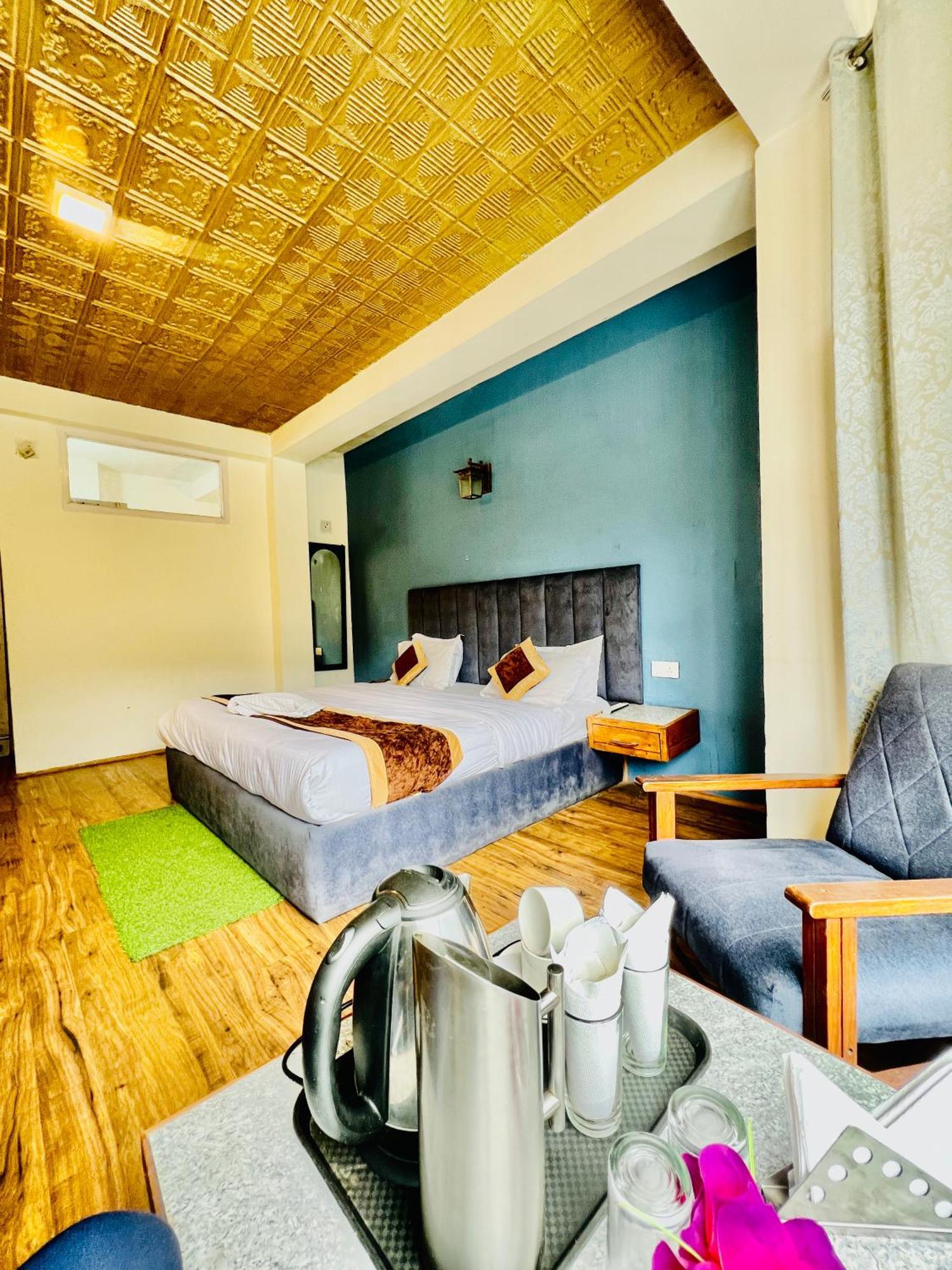 Hotel New # Link Way # Near Zing Bus Stand Manāli Exterior foto